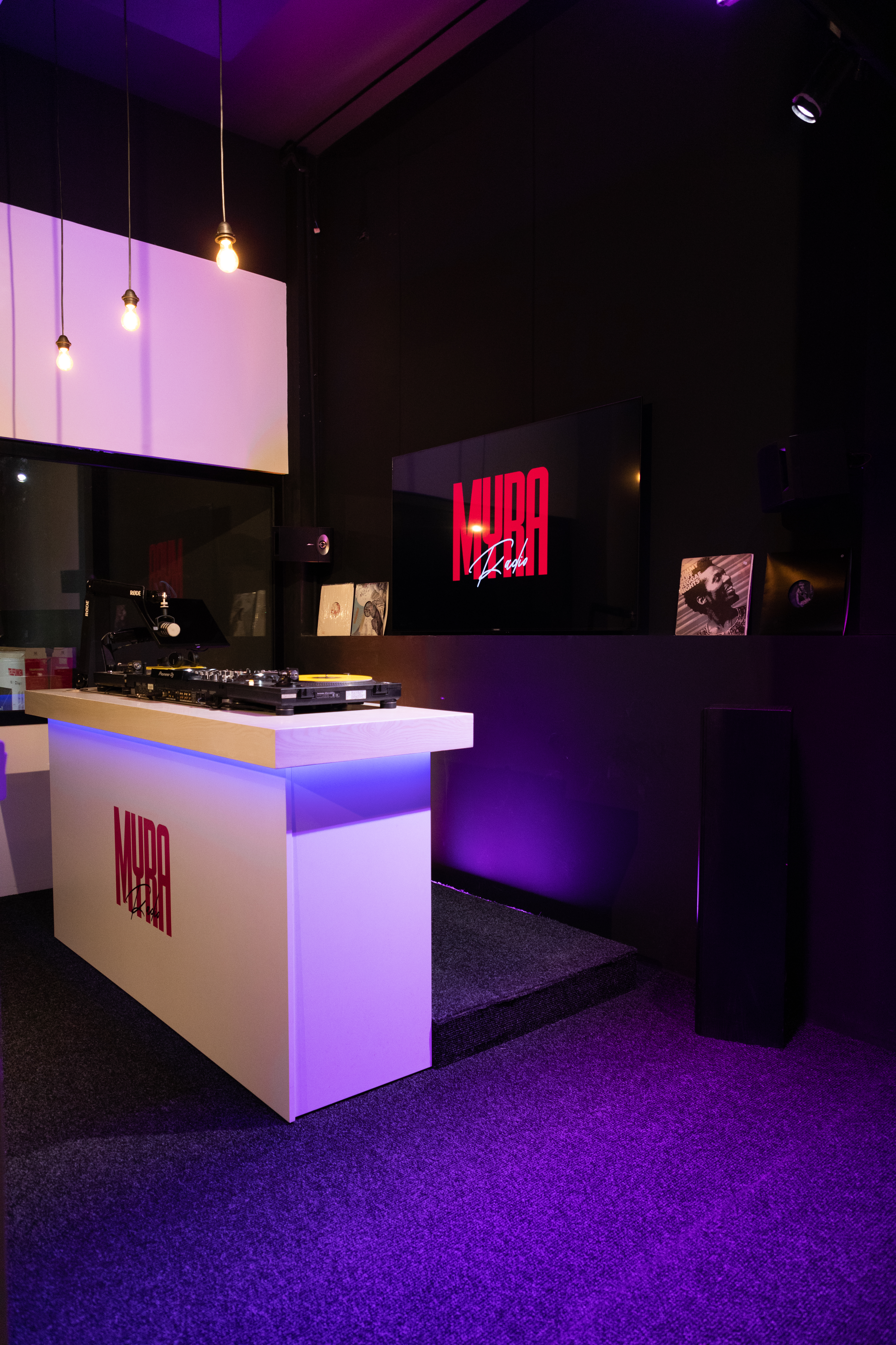 K55A3112.JPG (20.98 MB)